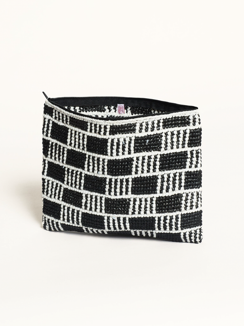 Gonre Pouch
